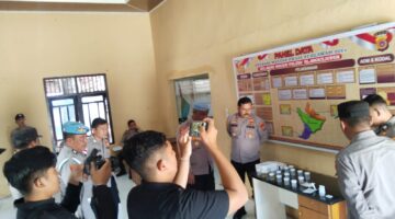Propam Polres Gayo Lues Lakukan Pemeriksaan Kelengkapan dan Tes Urine Personel Polsek dan Pos Polisi